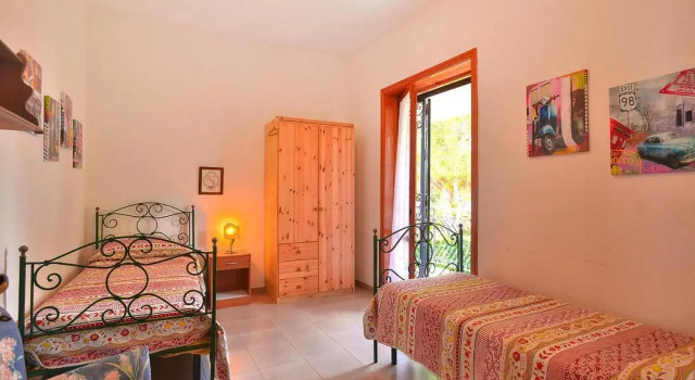 Cottage, Fontane Bianche