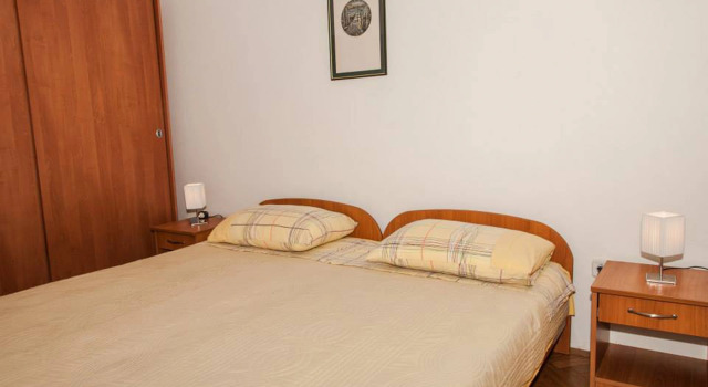 Apartment Pupa - nice family apartments: A2 Mihael Petrcane, Zadar riviera, Забронировать Апартаменты/квартира Петрчане Задарская жупания, рядом с Пляж Радман