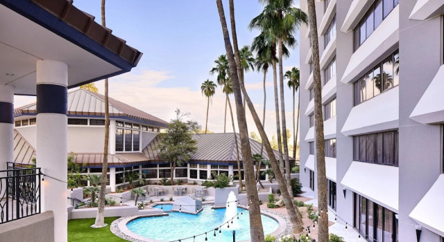 Полулюкс c 1 комнатой Delta Hotels by Marriott Phoenix Mesa