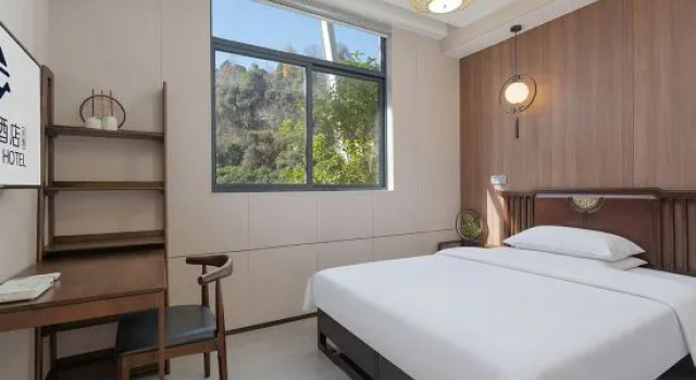 Люкс Yunju Hotel (Chizhou Shitai Branch)