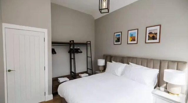 Апартаменты Stylish 2-bed Apartment in the Heritage Quarter