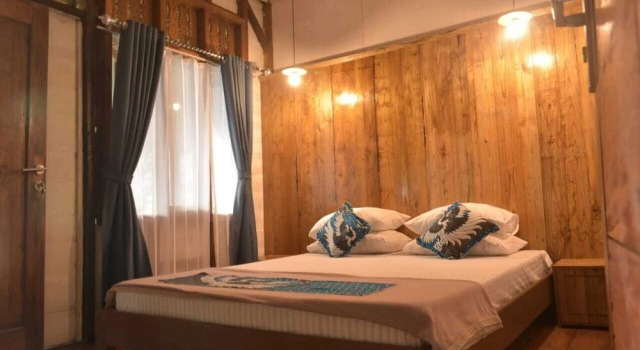 Krui Surfing, Book Hotel Hotels in Sumatra with Breakfast, Breakfasts