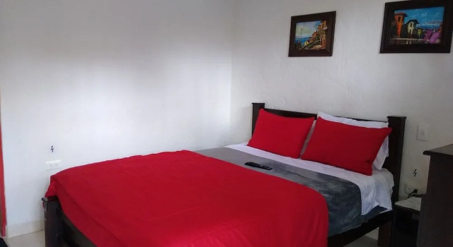 Hotel Marrokos Aeropuerto José María Córdova, Book Hotel Cheap Hotels in Antioquia