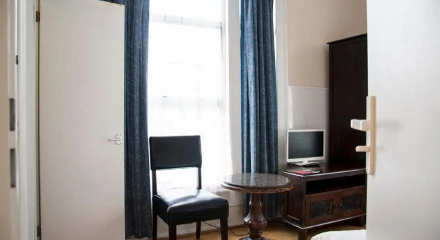 Студия Standard Caledonian Studio Flats