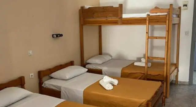 Четырёхместный номер Standard с видом на сад Saint Peter Bay Aparthotel