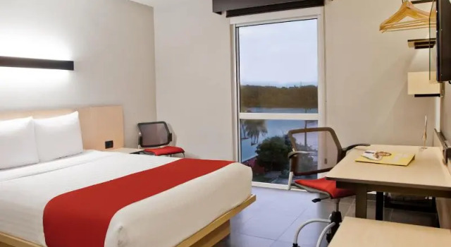 Номер Standard City Express by Marriott Tuxpan