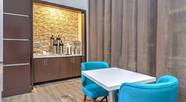 La Quinta by Wyndham Tyler - University Area, Buchen Sie Hotel Tyler Texas, in der Nähe von Golden Park
