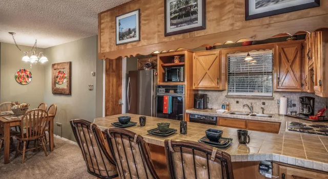 Groovy View by Ruidoso Vacation Rentals, Varaa Lomakoti Ruidoso New Mexico