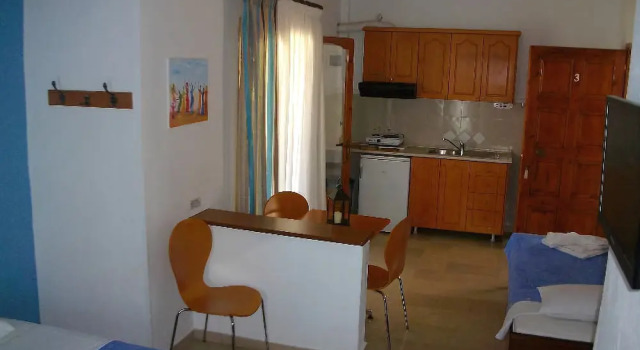 Pella House Studios & Apartments, Забронировать Апартаменты/квартира Пефкохори 