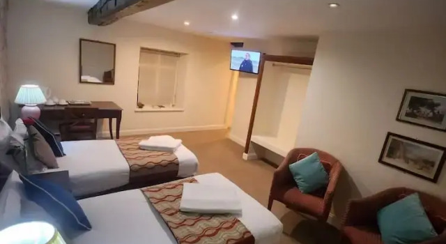 Номер Deluxe The Rose and Crown Hotel