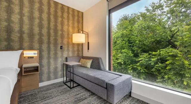 Люкс Cambria Hotel Portland - Pearl District