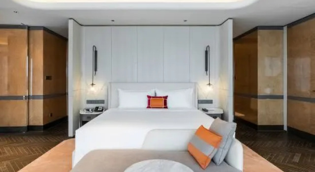 Deluxe Suite G Hotel