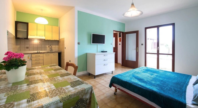 Nice Home in Sisan With Wifi and 7 Bedrooms