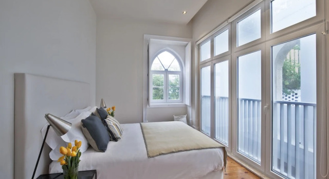 Апартаменты Luxury с 2 комнатами Lisbon Canaan Boutique Apartments Gaivotas by Get Your Stay