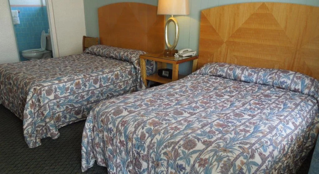 Sand Castle Motel & Restaurant, Varaa Motelli Hotellit Wildwoods Beach aamiaisella, Aamiainen