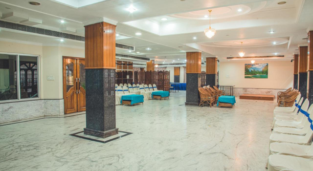 Hotel Priya Palace