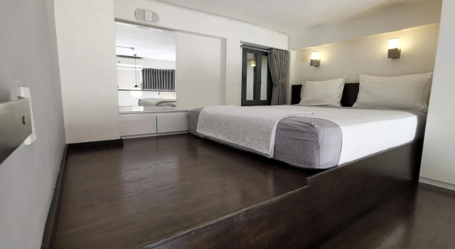 Sunshine Lofts with balcony 5 min to Bui Vien, Забронировать Отель Отели Хошимина 5 звезд, 5*