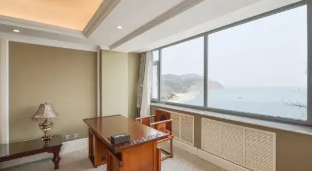 Люкс Deluxe Guoyao Wellness Dalian Residence Center