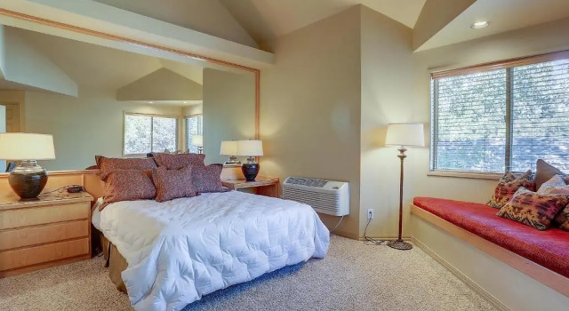 River Rdg 416-AC-Hot Tub-3BR/3B, Забронировать Апартаменты/квартира Бенд Bachelor, рядом с Oregon Trail of Dreams