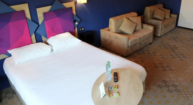 Семейный люкс Standard ibis styles Albi Centre Le Theatro