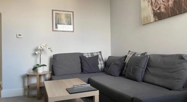 Eclipse Apartment No 1