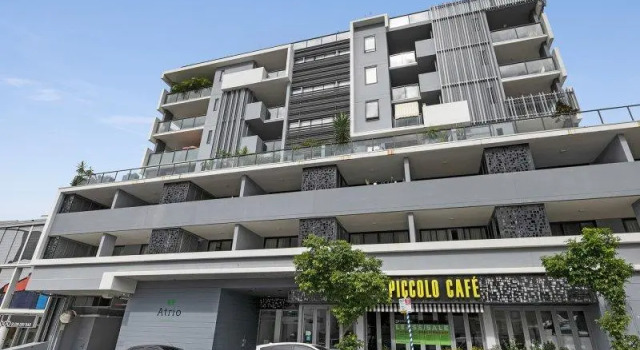 Полулюкс Atrio Apartments