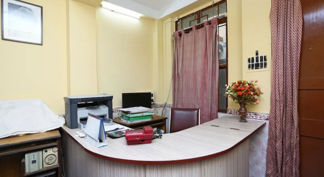 OYO 24727 Rater Tara Diner Rabi Guest House, Book Pension Hoteller i Bolpur med morgenmad, Morgenmad