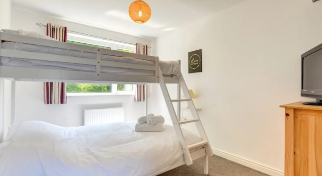 Cozy Holiday Home in Looe near River, Забронировать Отель Лу Корнуолл