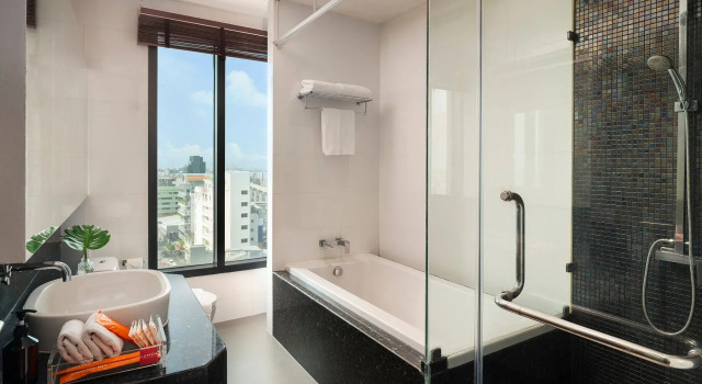 Люкс с 2 комнатами Lumen Bangkok Srinakarin