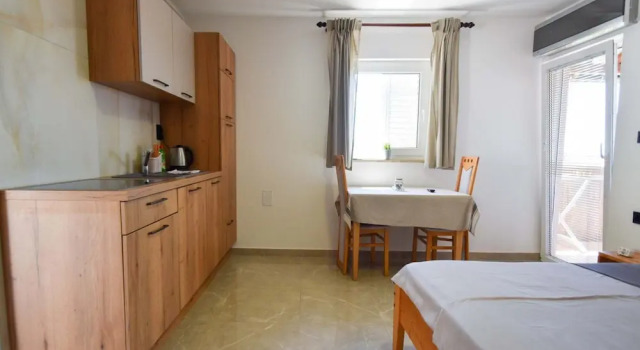 Студия Apartments Jaklin