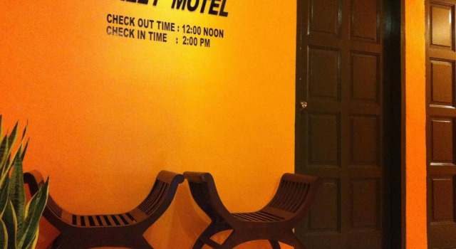 Ten Street Motel, Rezerwuj Motel Kuah 