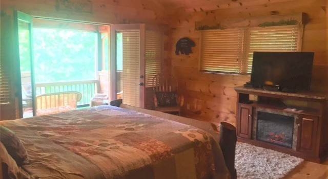 Snuggled Inn - Blue Ridge Ga, Buchen Sie Ferienhaus Dial USA
