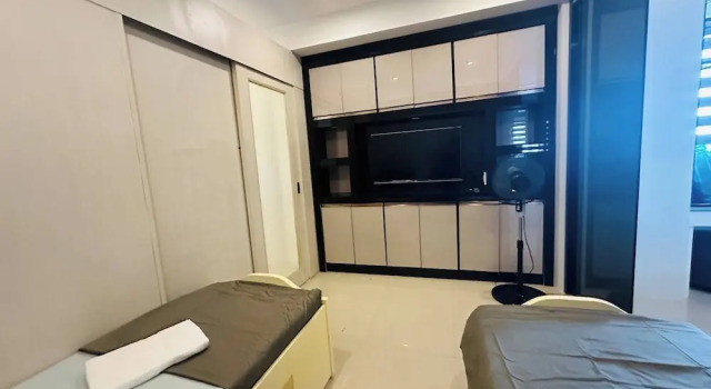 Quaint 2BR Connected Apartment in Pasay City - Perfect for Families Front of MOA, Забронировать Апартаменты/квартира Пасай Столичный регион, рядом с Embassy of Japan