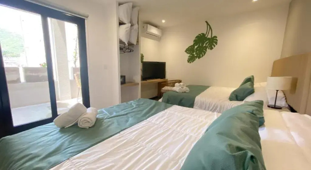 Четырёхместный номер Standard Hotel Caseros Salta