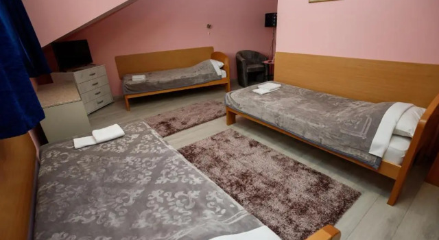 Трёхместный номер Standard Guest house Mali hotel
