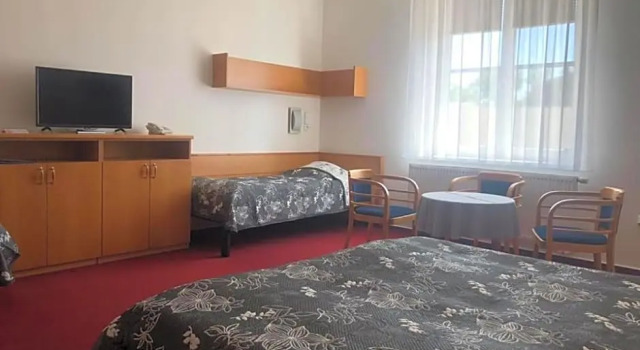 Penzion Za Vodou, Rezerwuj Hotel Dvur Kralove nad Labem Kraj hradecki