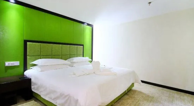 Люкс Business Yuekelai Holiday Hotel (Changzhou South Street)