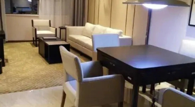 Двухместный люкс Deluxe CYTS Shanshui Fashion Hotel (Chibi Railway Station)