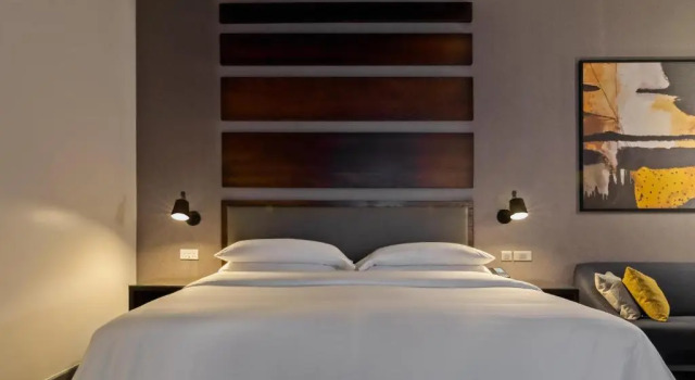 Номер Superior Four Points by Sheraton Lagos