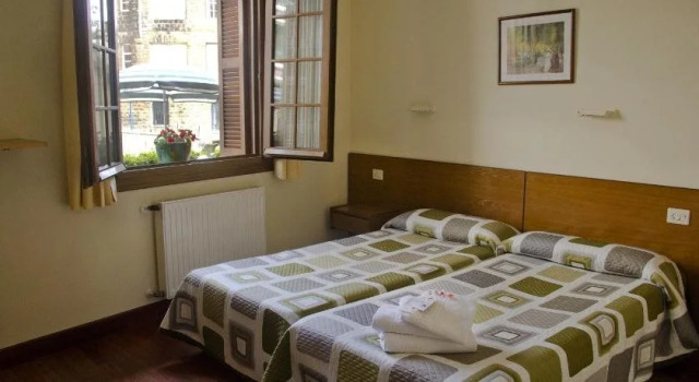Pension Getariano, Book Hotel Getaria Costa Guipúzcoa