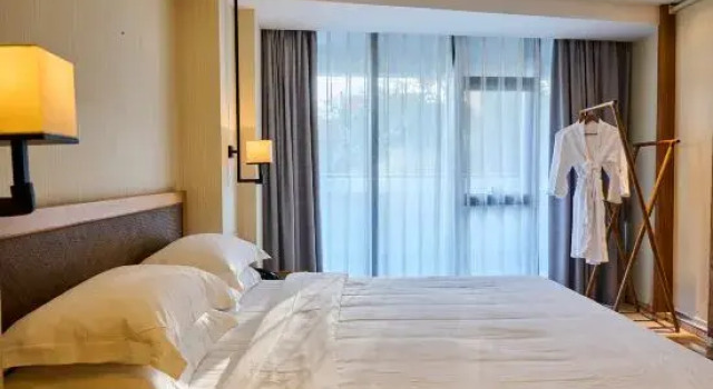 Люкс с видом на море YOOLAND Hotel Sun Moon Bay