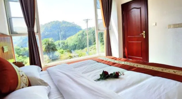 Suite Yindingfeng Hotel