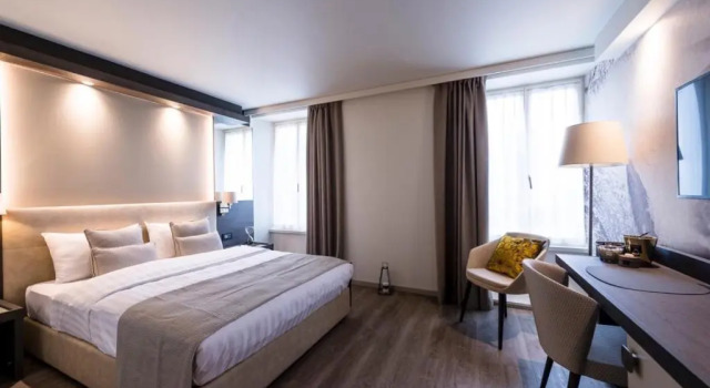 Номер Standard Ambassador Boutique Hotel