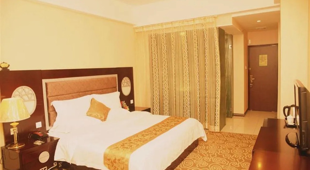 Orange Hotel Shenzhen Qianhai Bihai Bay, Rezerwuj Hotel Hotele w Shenzhen z parkingiem, Parking