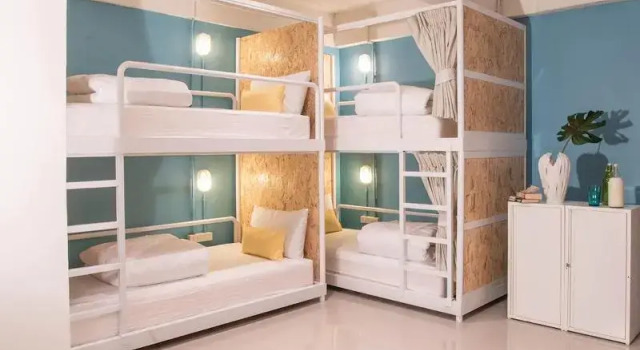 Кровать в общем номере с балконом ME U Hostel Pattaya