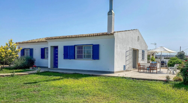 Amazing Home in Pellegrino With 4 Bedrooms and Wifi, Book Hotel Hotels in Sicily with Parking, Parking