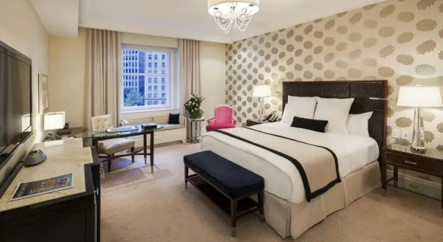 Номер Standard The Ritz-Carlton, Montreal