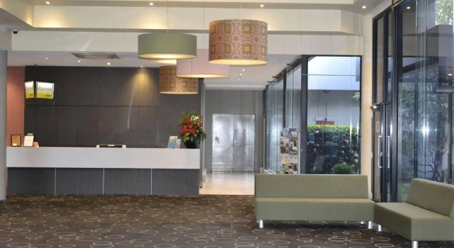 Dorset Gardens Hotel, Prenota Hotel Croydon Regione di Melbourne