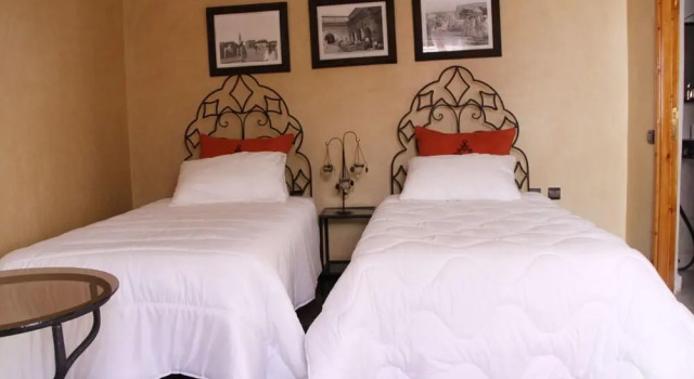 Riad Porte Des 5 Jardins, Reservar Hotel Medina 