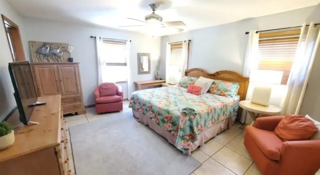 Beach Blossum 3 Bedroom Home